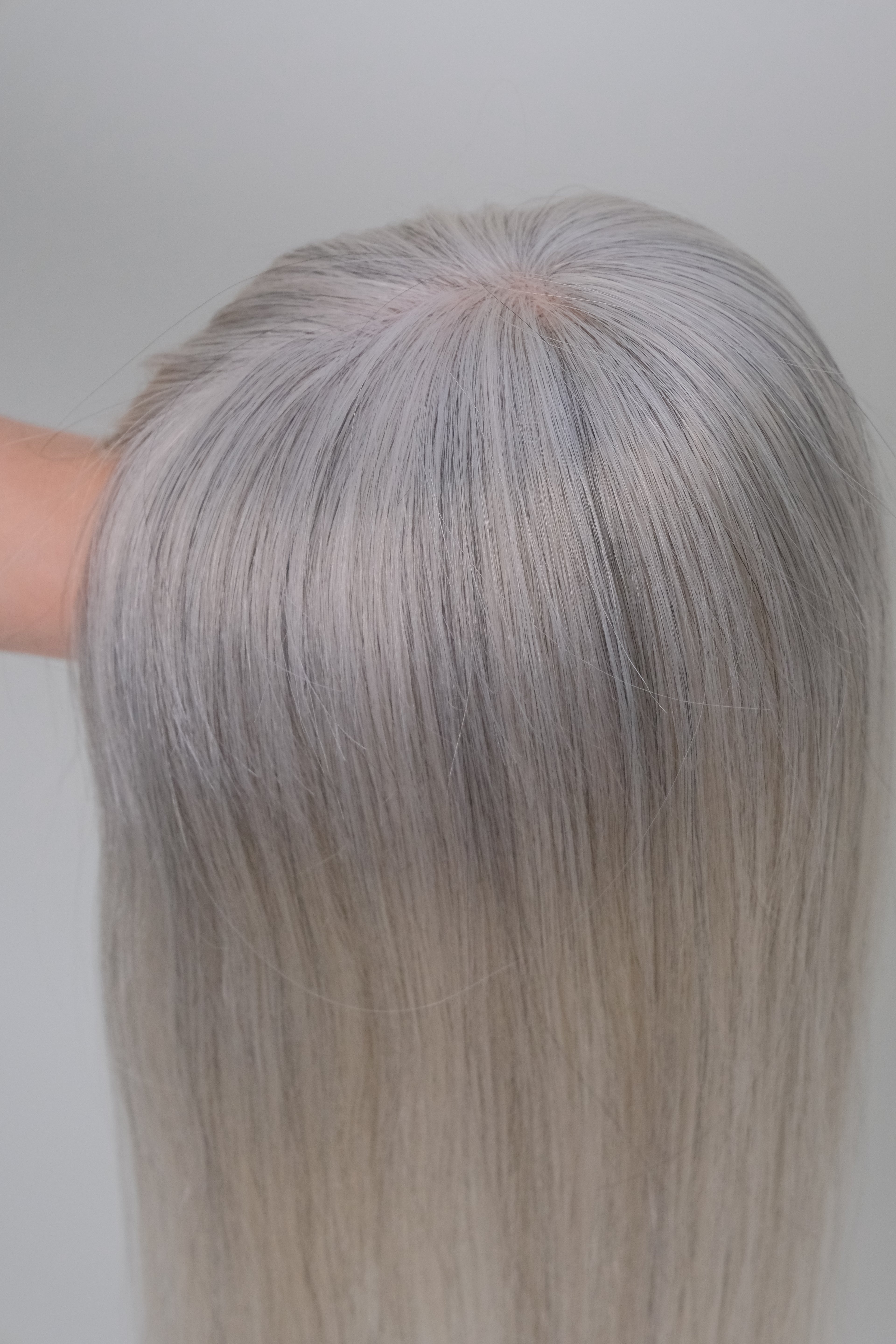 SilkCraft Wigs | 3×5″ Mono Top Hair Topper | Salt & Pepper Blend (90% White + 10% Black) | Brazilian Hair | 10″-14″ Straight