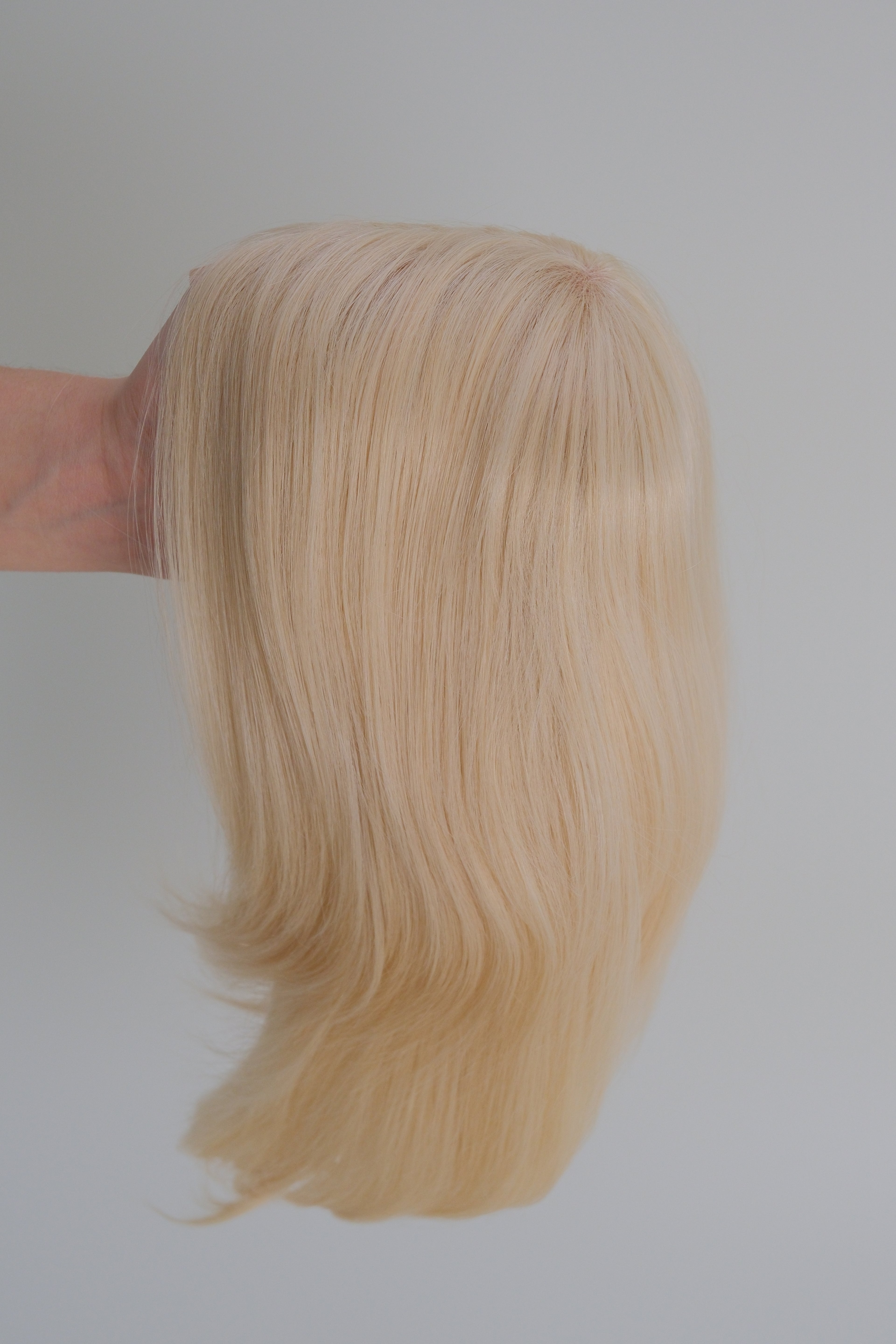 SilkCraft Wigs | European Virgin Hair Wig | French Lace Front & Fine Mono Top | 6″ Bob | Medium Cap | 120% Density