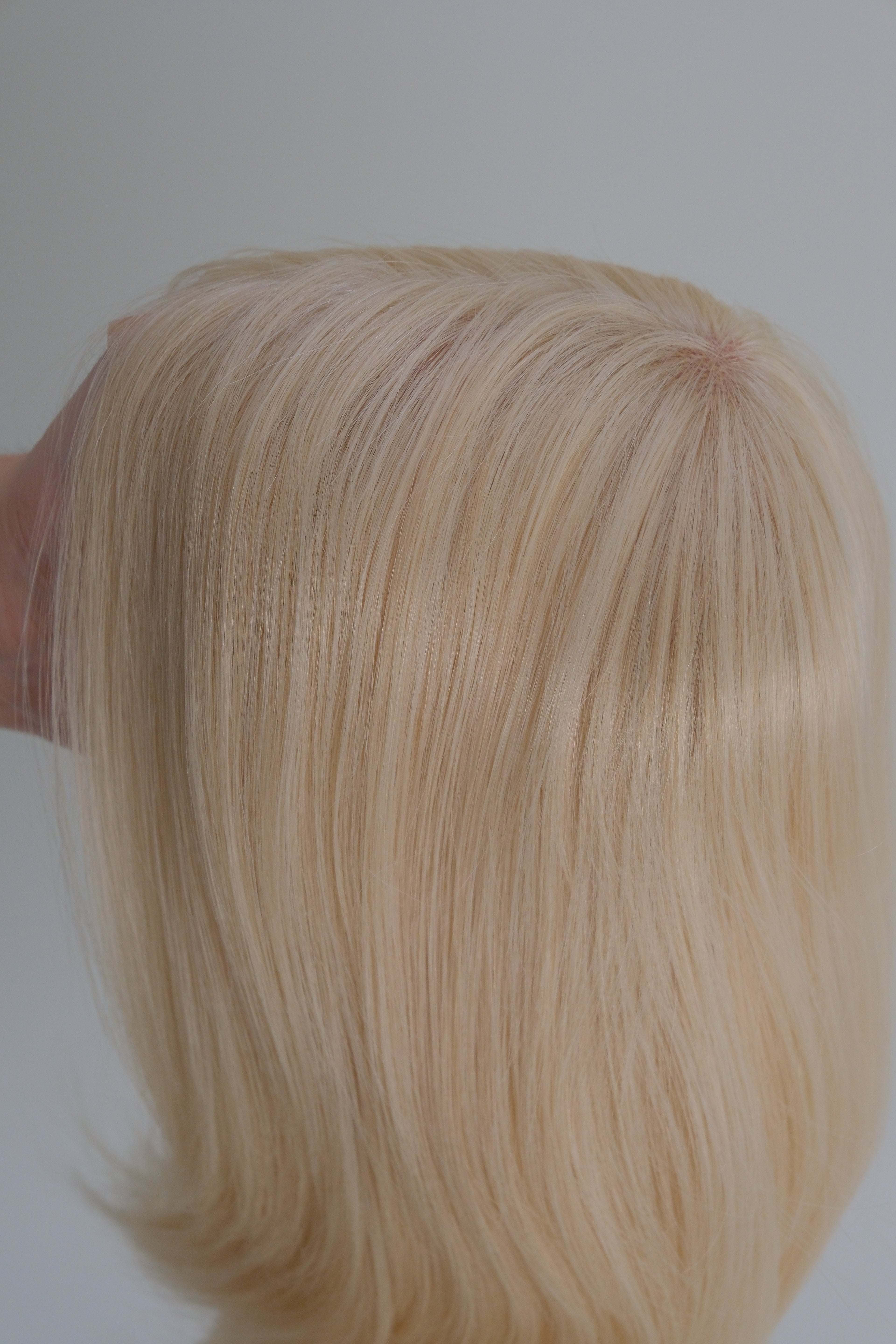 SilkCraft Wigs | European Virgin Hair Wig | French Lace Front & Fine Mono Top | 6″ Bob | Medium Cap | 120% Density