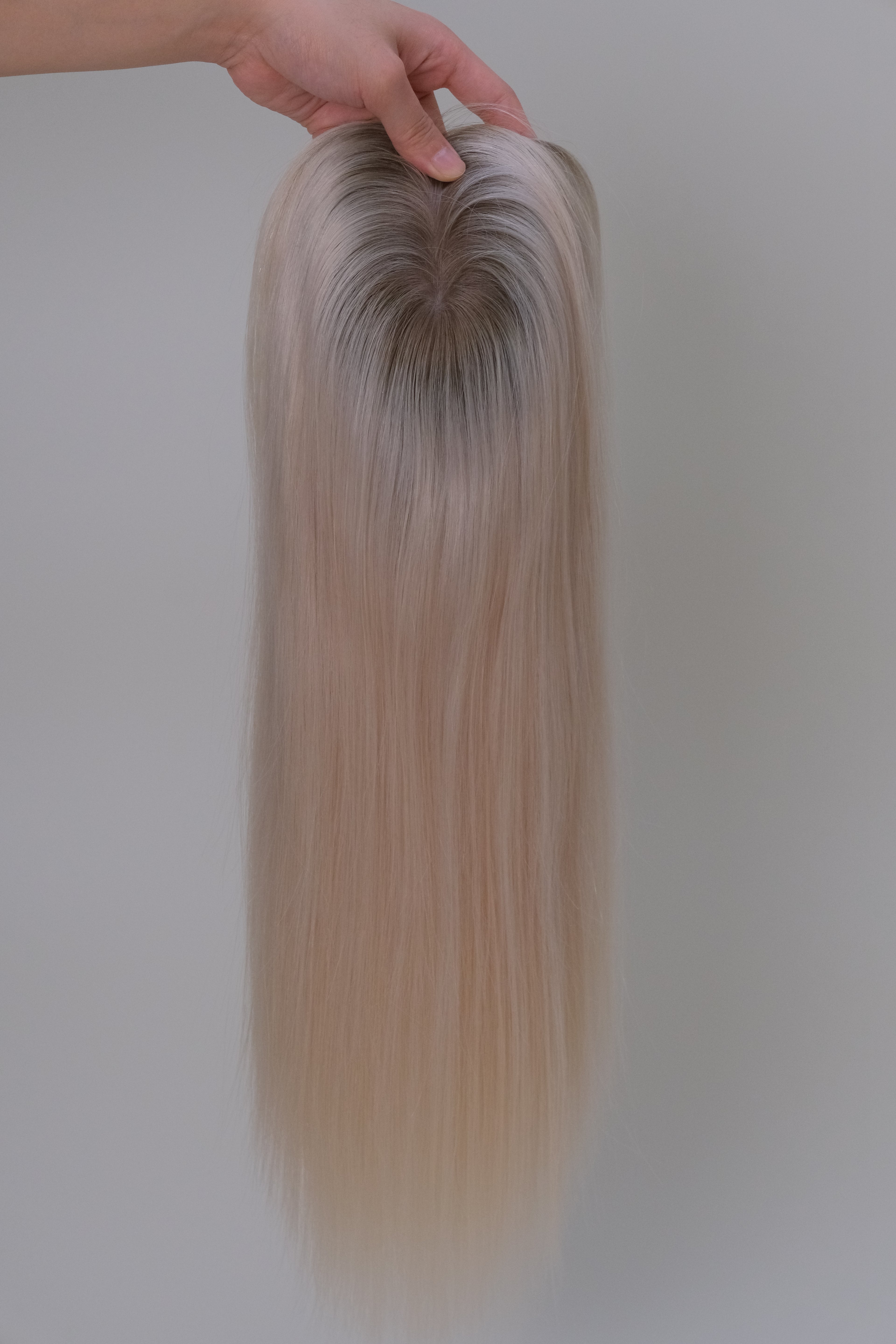 SilkCraft | Large 8″x8″ Hair Topper with 4″x4″ Injection Mono Top | T17 Brown to White Root Fade | 12″-16″ Straight