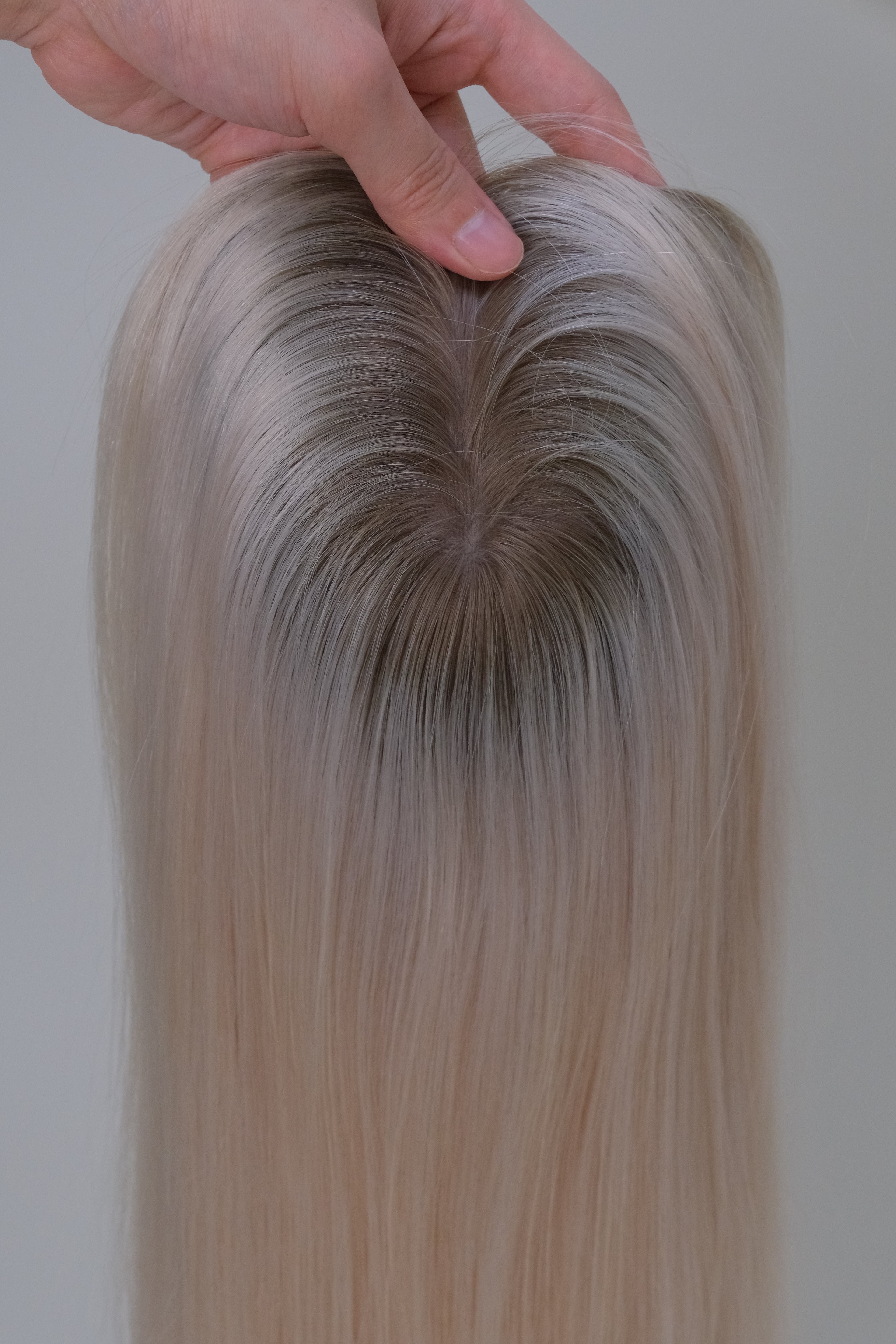 SilkCraft | Large 8″x8″ Hair Topper with 4″x4″ Injection Mono Top | T17 Brown to White Root Fade | 12″-16″ Straight