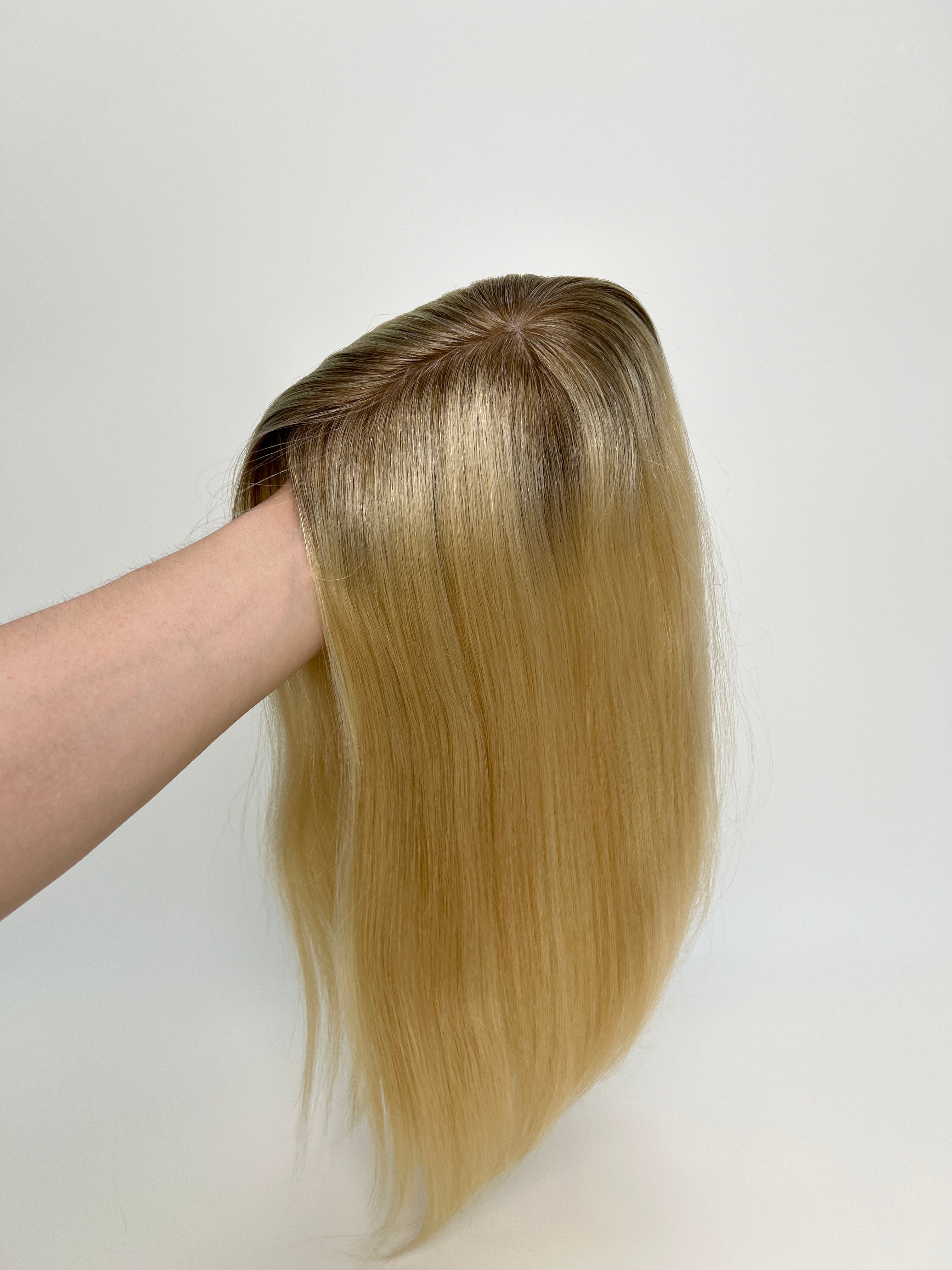 Hair Topper 5.5"x6" | 100% Chinese Remy Human Hair | 16 Inch | Color 8T25