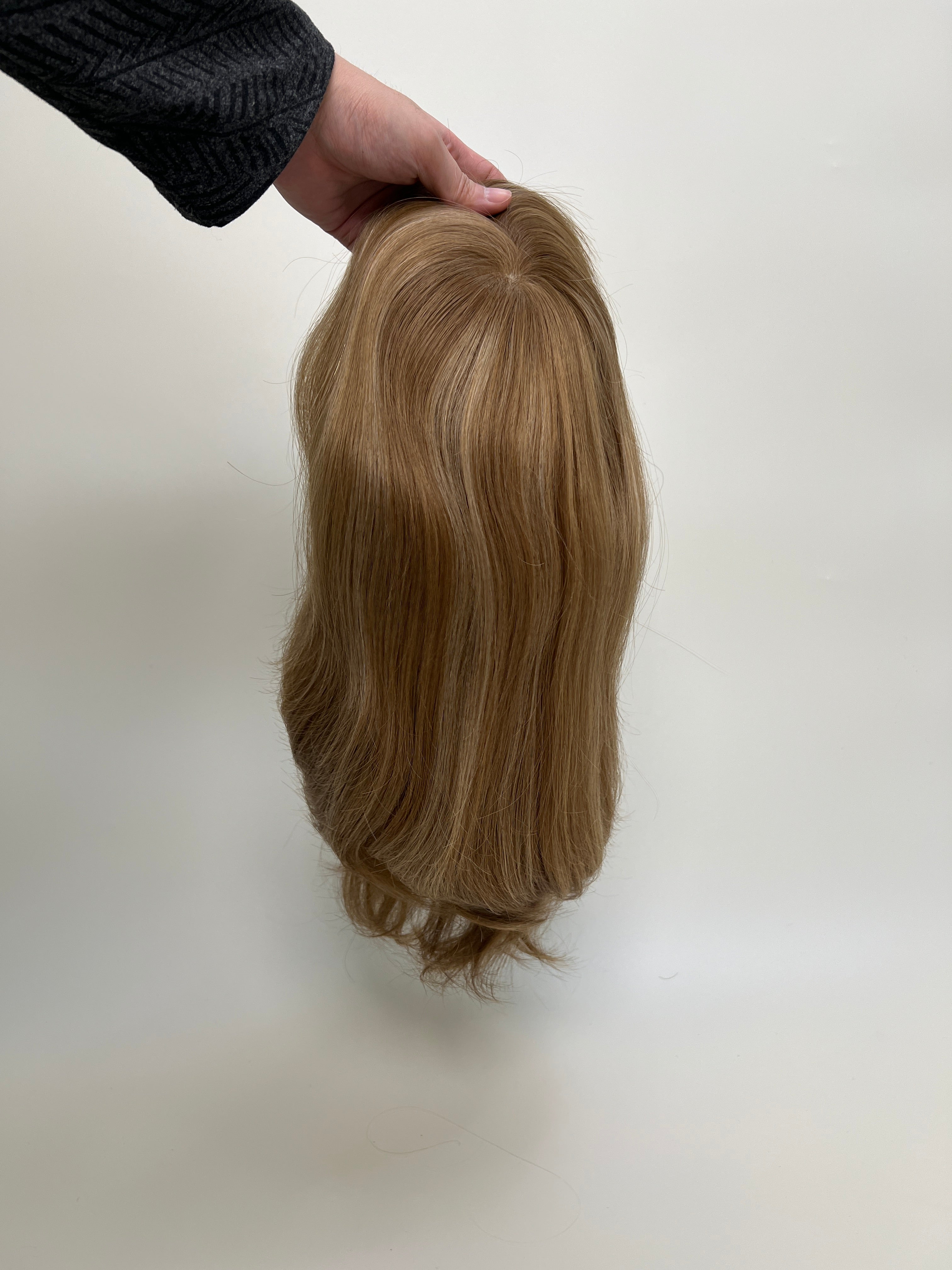 SilkCraftWigs JW23 | 12.5″ Natural Straight Human Hair Wig | Injection Top & Machine Weft | Color #8/24/27-8R