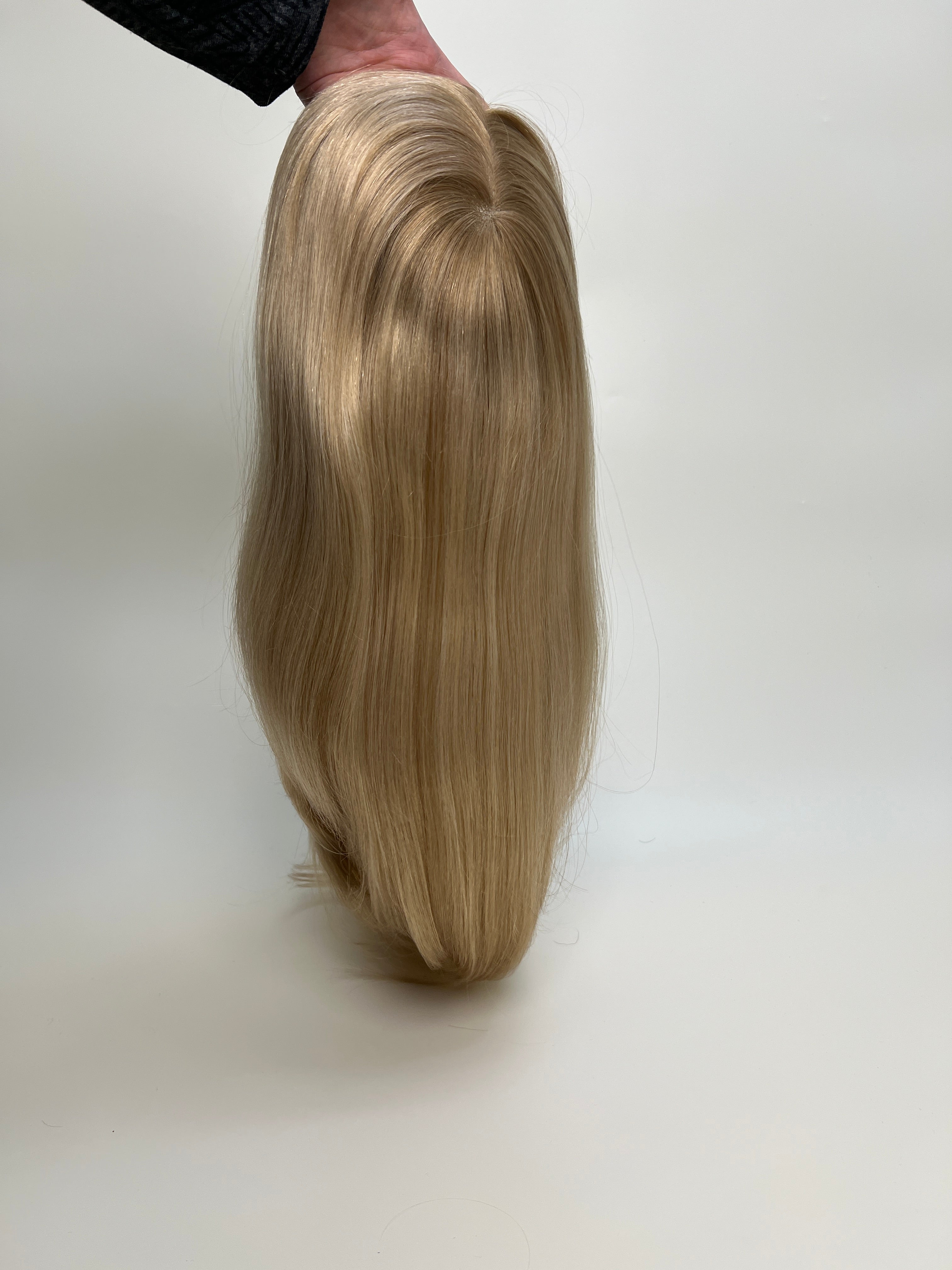 SilkCraftWigs MW45 | 18″ Medical Silicone Base Wig | 100% Full Hand-Tied | Natural Straight | 6 Color Options