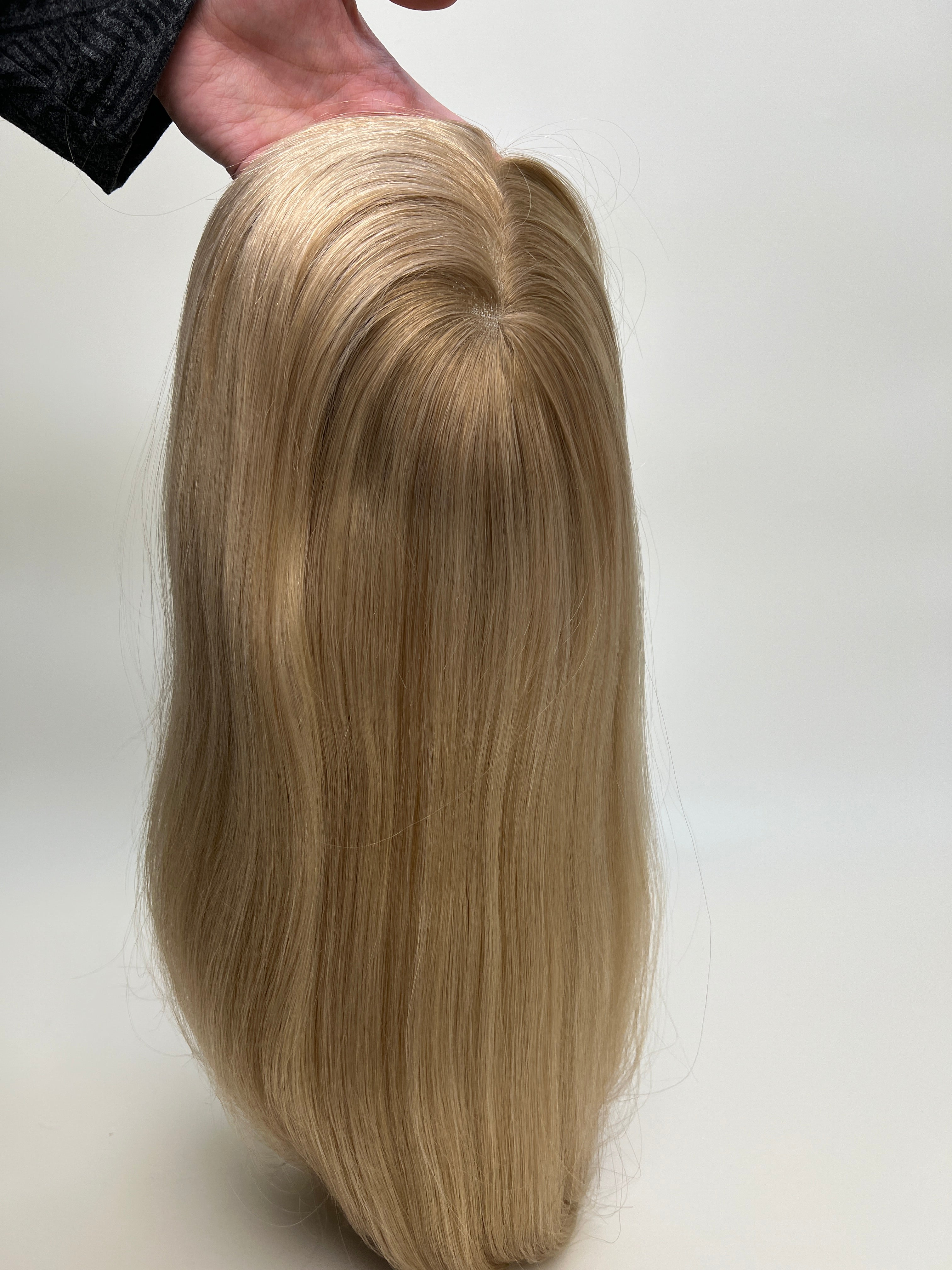 SilkCraftWigs MW45 | 18″ Medical Silicone Base Wig | 100% Full Hand-Tied | Natural Straight | 6 Color Options