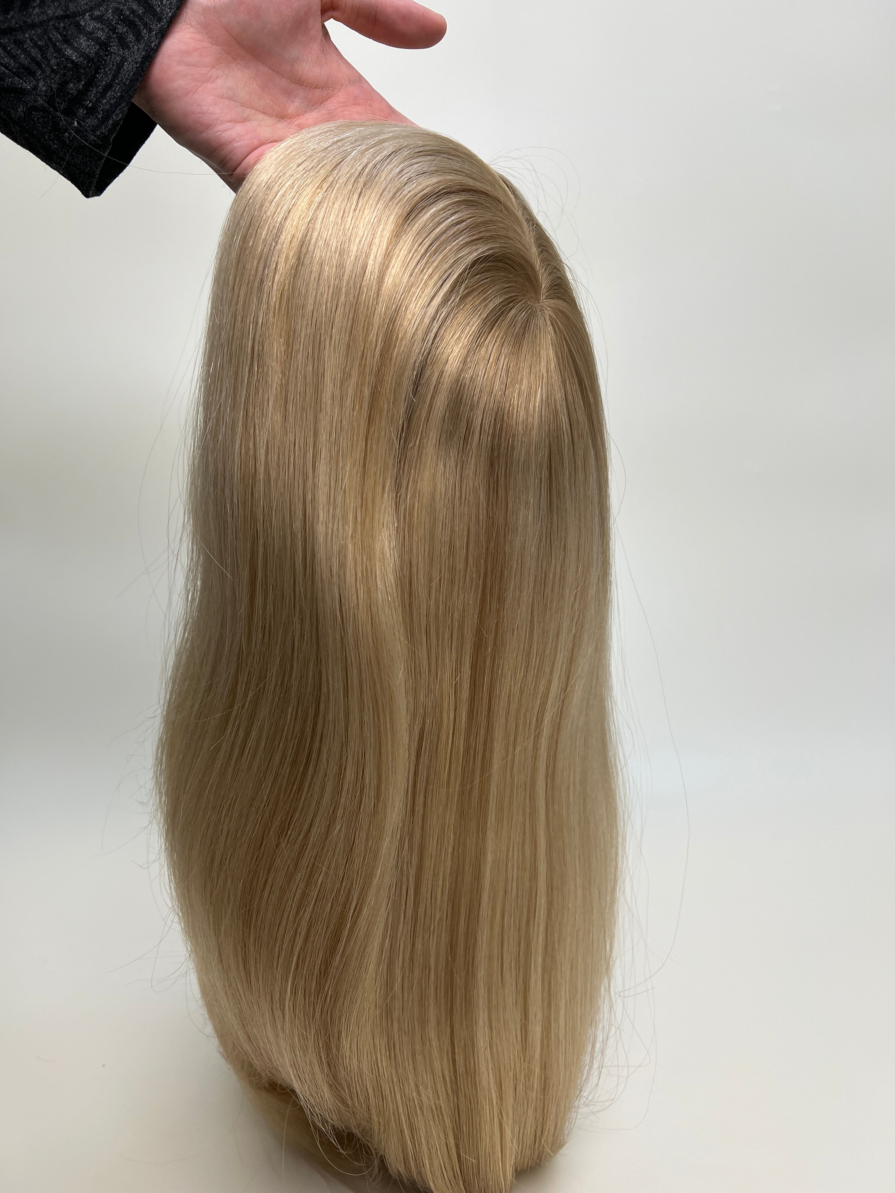 SilkCraftWigs MW45 | 18″ Medical Silicone Base Wig | 100% Full Hand-Tied | Natural Straight | 6 Color Options