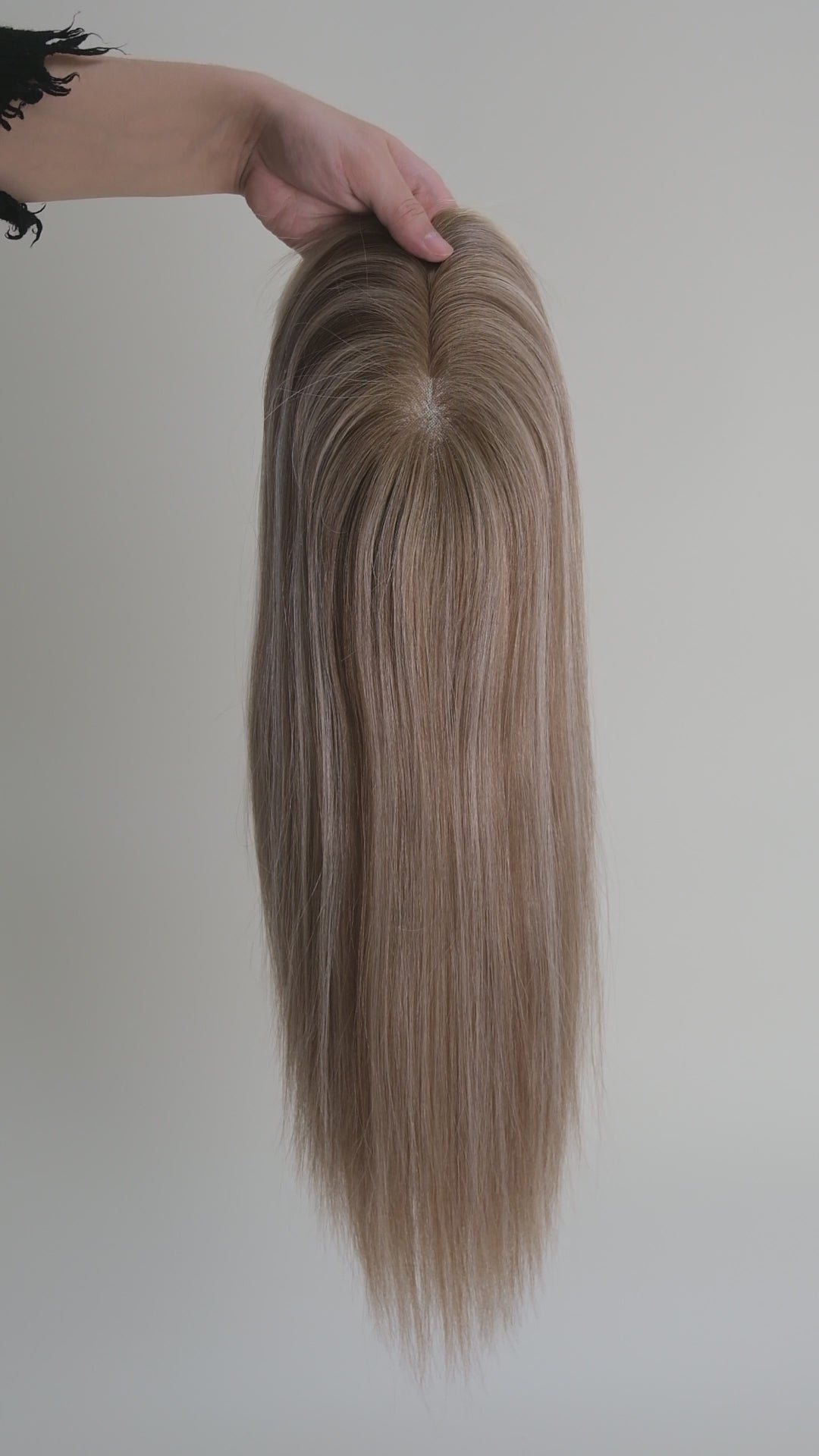 SilkCraft | 5.5″x6″ Iono Top Hair Topper | Ash Brown & Gray Blend | 100% Human Hair | 12″-16″ Straight